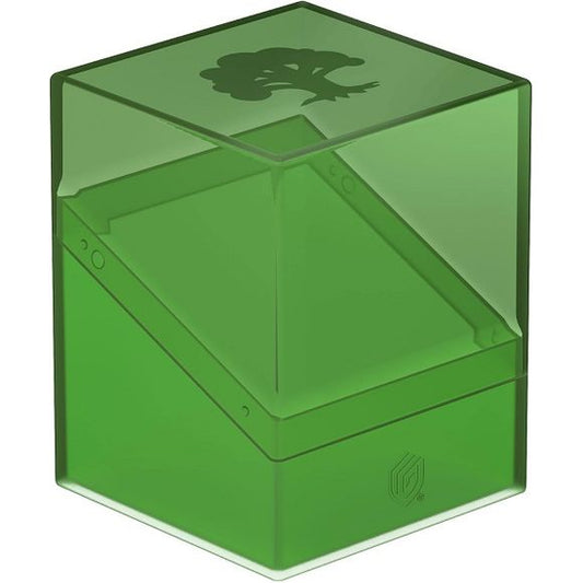Ultimate Guard’s Boulder 100+ Hybrid combines the completely transparent top of the Boulder Clear with a soft-touch base in the style of the original Boulder. The officially licensed MTG deck box is easy to open, but offers reliable protection for your cards thanks to a sturdy casing and secure closure. The Boulder 100+ Hybrid holds almost up to 100 cards in a double-sleeved case and is suitable for all Magic: The Gathering formats such as Commander, Standard or Modern.