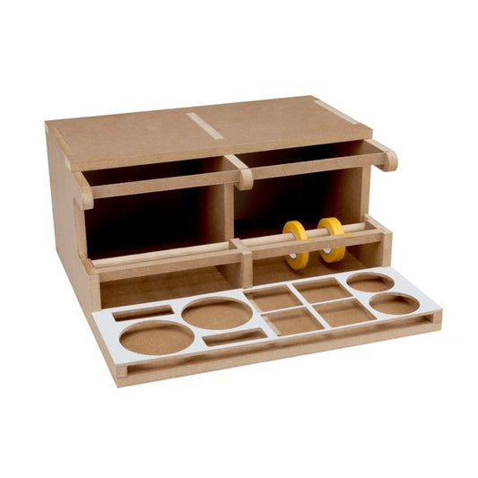 Tools for model crafting such as types of glues, brush cleaning thinner container, super glue, Q-tips/toothpick container, large thinner jar and etc. are stored in one place for convenient organization. Not to mention the benefit of preventing spills and accidents since these items are fixed in place. Tweezers and nippers are the most often used tools in model crafting. ArttyStation is able to hold these mandatory tools in a simplified setting, and provides easy access Nipper and Tweezers.
Made of high-den