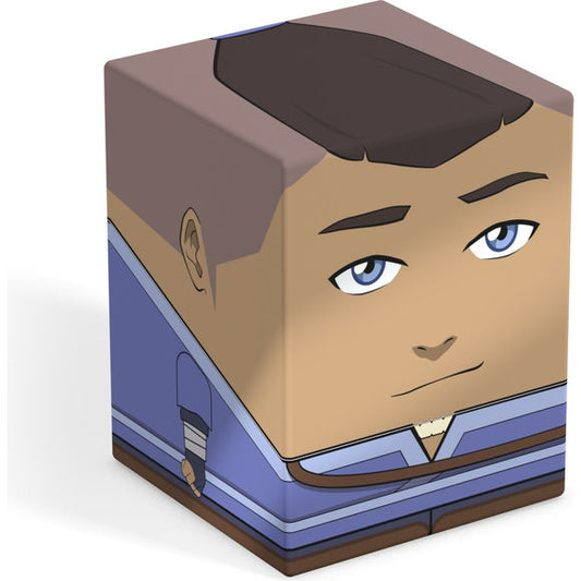 Who's ready to master all four elements - in Squaroes form? Squarores are collectible boxes and accessories for displaying your favorite fandom! These deckboxes are fully printed Boulders, holding 100+ Double Sleeved or 120 Single sleeved cards.