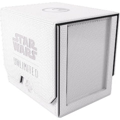 The Deck Pod, an officially licensed premium deck box, is specifically designed for the needs of Star Wars™: Unlimited players. UNIQUE FEATURE: The Deck Pod includes a Slide Card Case with additional UV protection for keeping the leader card. Due to the innovative placement of that card, the stored deck can be easily identified without opening the box. The Slide Card Case can also be detached and used during gameplay.

The Deck Pod is perfectly sized to hold a full deck of 60 double-sleeved cards. In additi