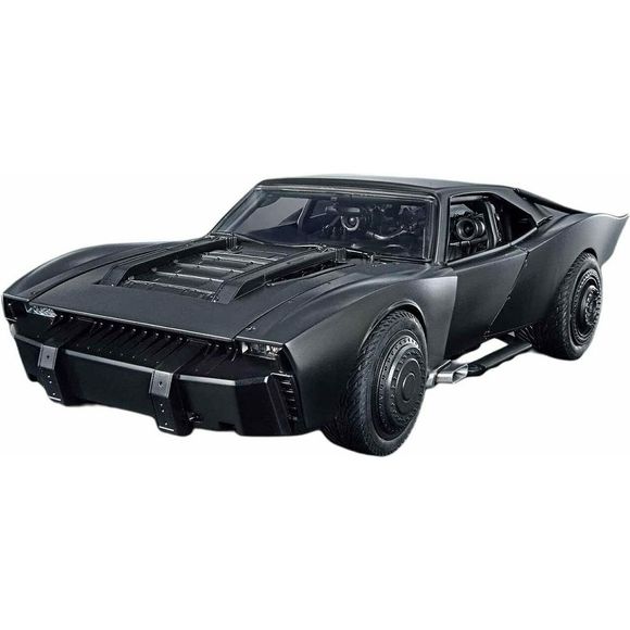 2022's "The Batman" gets its very own 1/35 scale plastic model kit from Bandai of a SCALE Batmobile! The mechanical details have been faithfully reproduced and the wheels move in tandem with one another. Soft material is used for tires that reproduce the tread pattern. You'll love this realistic model of the Batmobile!