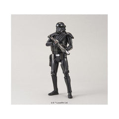 "Death Trooper" appears in "Rogue One: A Star Wars Story." Overall height approximately 163mm.

The image in the play is faithfully reproduced with a rich variety of equipment parts and the characteristic black molding color.

Two types can be reproduced by selecting equipment: "Death Trooper" and "Death Trooper Specialist".

Includes hand parts that allow you to recreate the unique pose of holding a gun diagonally downward.

Faithfully reproduced down to the soles of the shoes.

Comes with 3 types of weapo