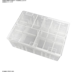 Introducing the BANDAI SPIRITS official "Multi Builders Case" that specializes in organizing plastic models, tools and materials! This is designed for plastic models in pursuit of ease, there are non-slip grooves, and numbering molds that help organize parts.

FEATURES:
- Clear color makes it easy to check the contents.
- Measures approximately 10.6 in wide x 7.5 in long x 3.7 in tall
- Large case which can store plural completed plastic models. The partition plate can be adjusted according to the plastic m