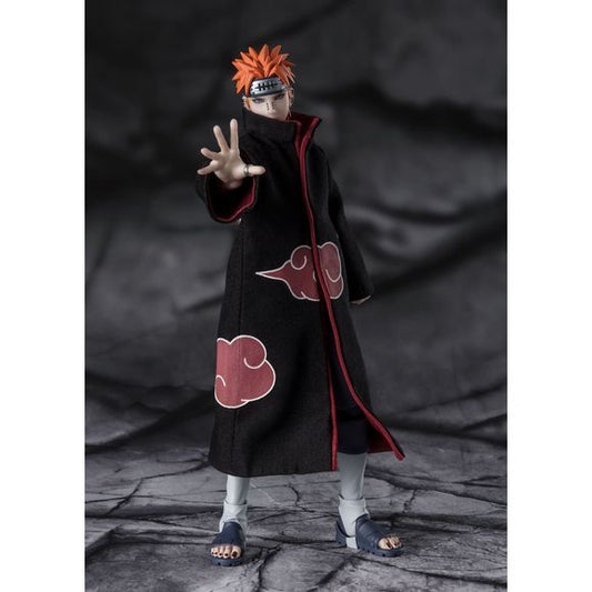 The “Akatsuki” PAIN TENDO joins the S.H.Figuarts NARUTO Series! This figure comes with a cloth coat for added realism. The sculpt of the figure when removing the cloak was designed under the guidance of the original author, Kishimoto Sensei! The multitude of optional parts allows for accurate recreation of PAIN’s battle with Naruto Uzumaki!

[Set Contents]

Main body
4 pairs of optional hand parts
2 optional expressions
Rod weapon
“Akatsuki” Cloak (Cloth)