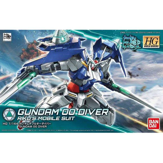From "Gundam Build Divers" comes the Gunpla used by the hero of the series, the Gundam 00 Diver! This suit uses the 00 Gundam as its base, and can be customized in any number of ways. It comes with 3 types of right and left hands for holding different kinds of weapons, such as those from the HGBC series, or other weapon parts from previous HG releases. Certain parts of the kit feature 3mm joints to allow all kinds of optional parts to be used. It also offers a wide range of movement, allowing for all kinds