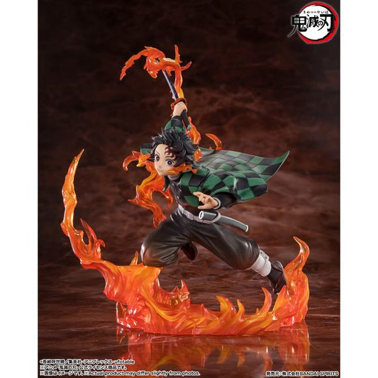 PRE-ORDER: Expected to ship in October of 2025

Figuarts ZERO features Tanjiro after the birthmark has appeared, reminiscent of the final battle. "FiguartsZERO TANJIRO KAMADO TOTAL CONCENTRATION" is now available with the latest mark and Rengoku's Nichirin Sword. The paint has also been renewed to give it a new impression.