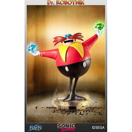 First 4 Figures is proud to present Dr. Robotnik. He stands at an impressive 22 inches tall, putting him directly into scale with First 4 Figures other Classic Sonic collectibles. Dr. Robotnik’s package also includes an additional set of hands. As well as the open palms to replicate his signature classic pose, the package includes an additional 2 hands, each holding a Chaos Emerald, in call back to the classic ‘Try Again’ screen at the end of Sonic the Hedgehog 1. 

Highly limited to 1000 pieces worldwide o